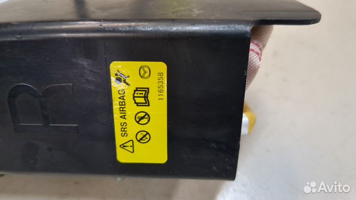 Подушка безопасности в сиденье правая Mazda CX-30