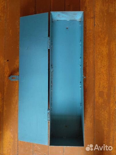 Сейф металлический