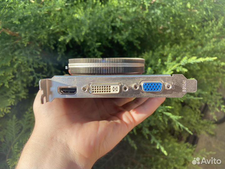 Amd Radeon HD 5770 1gb