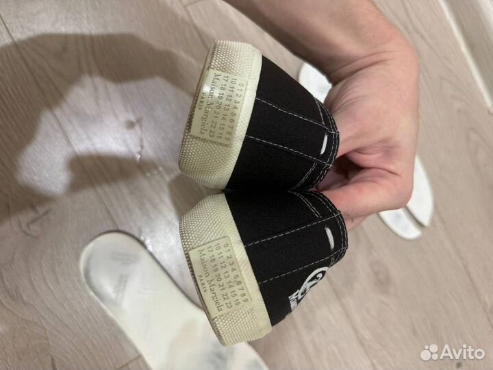 Maison margiela tabi 40,5 it черные маржуха