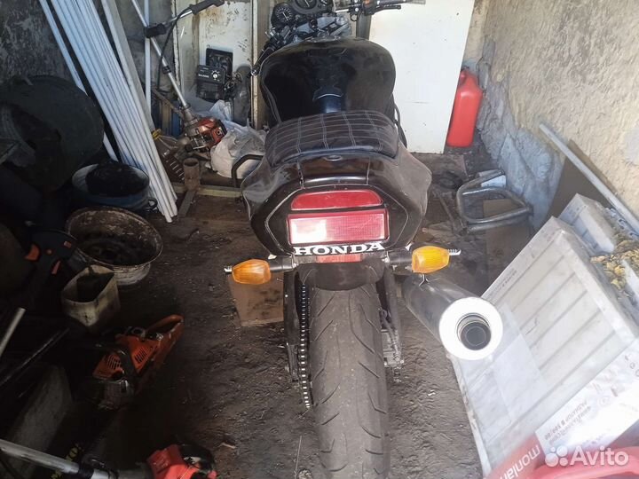 Honda cbr 900
