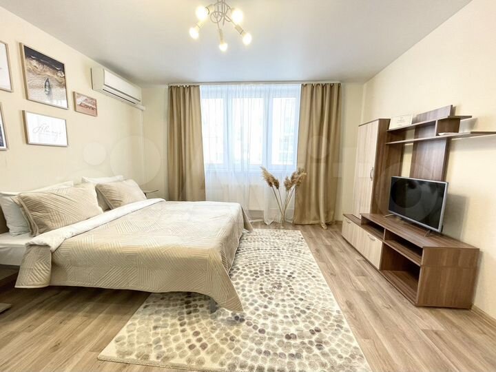 2-к. квартира, 56 м², 1/4 эт.