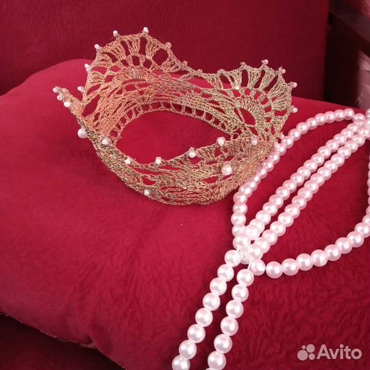 Продаётся корона