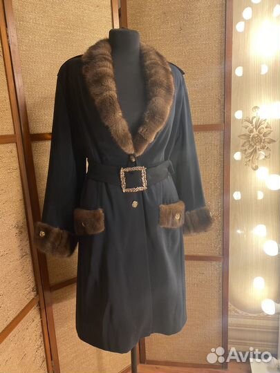 Кардиган плащ на весну с мехом норки