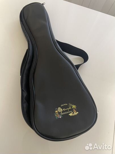 Укулеле enya eus 20 с чехлом без струны