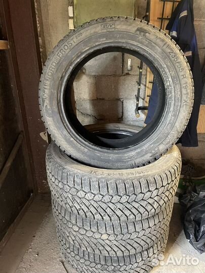 Gislaved Nord Frost 200 SUV 235/55 R19