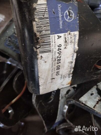 Кронштейн опоры раздаточной коробки Mercedes