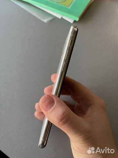iPhone Xs, 256 ГБ