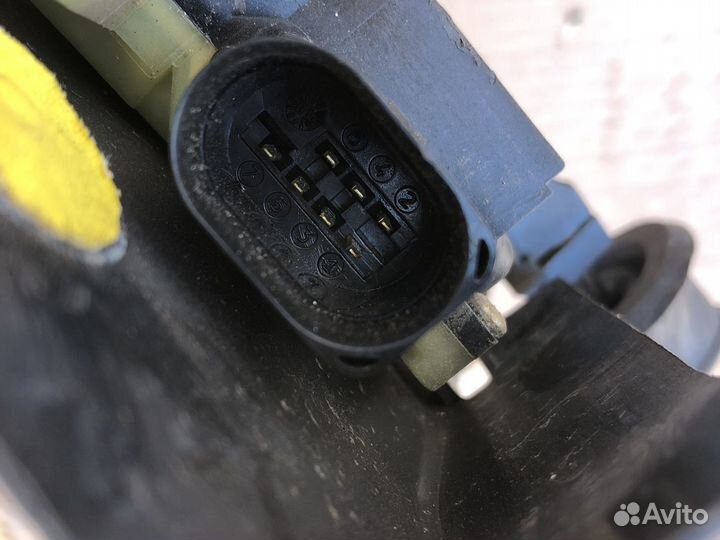 Замок механизм на дверь ауди а4 б6 B6