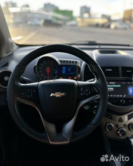 Chevrolet Aveo 1.6 AT, 2015, 143 800 км