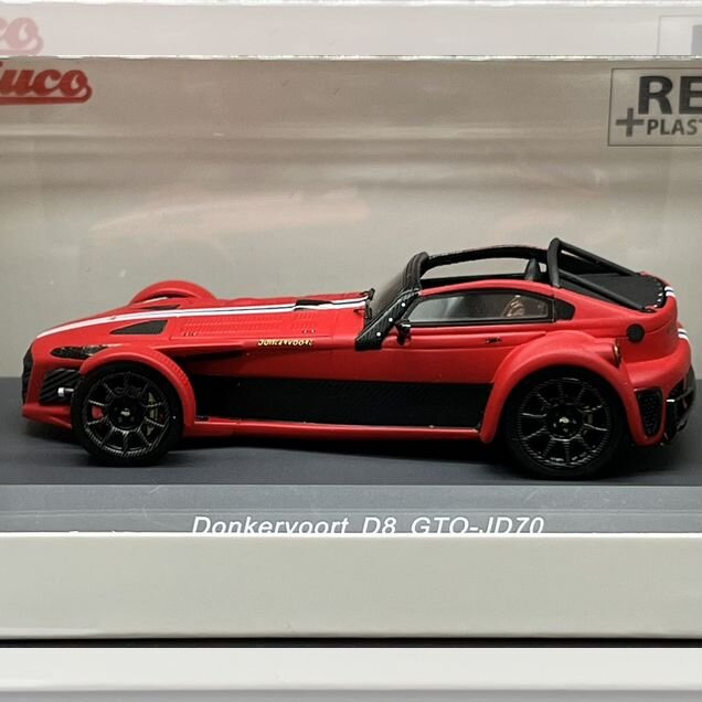 1/43 Doonkervoort D8 GTO-JD70 - Schuco Pro R
