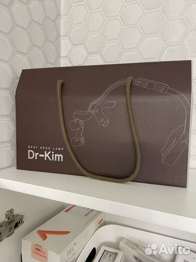 Безтеневой налобный осветитель Dr-Kim