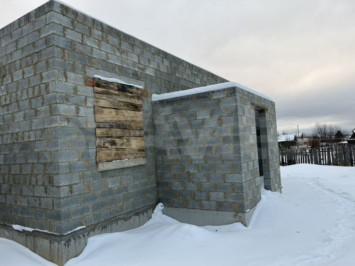 Дом 96,9 м² на участке 8 сот.