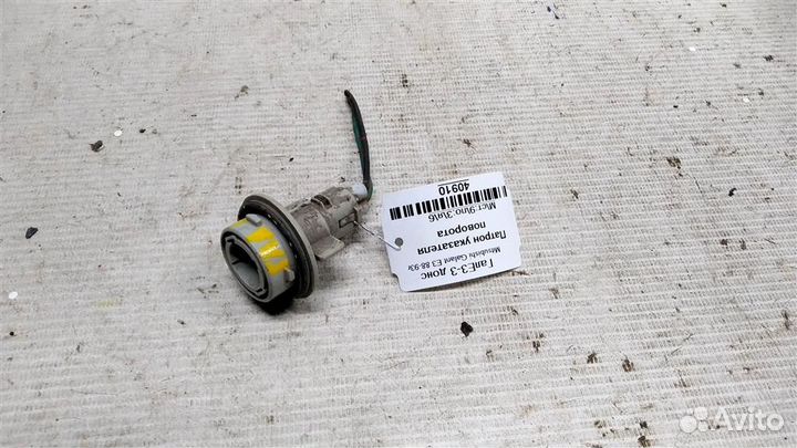 Патрон указателя поворота Mitsubishi Galant E3 88