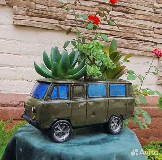 Кашпо УАЗ буханочка