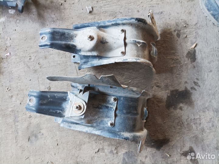 Кронштейн радиатора mercedes w220