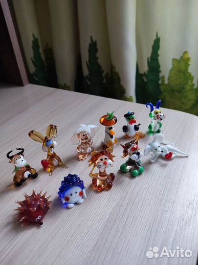 Фигурки из цветного стекла 11 шт