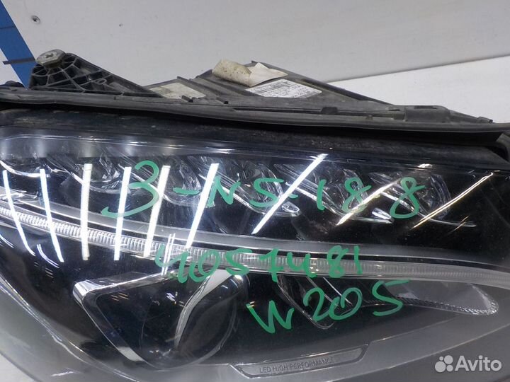 Фара правая Mercedes-Benz C-Class
