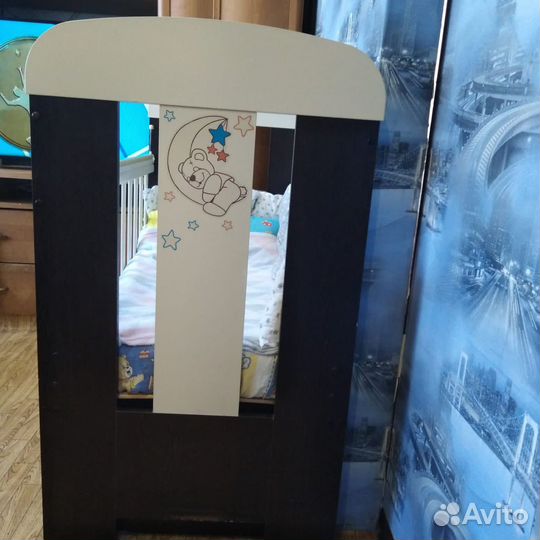 Кроватка детская