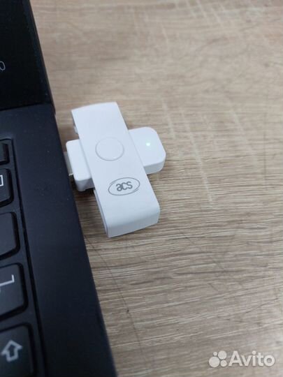 Мобильный считыватель смарт-карт ACS ACR39U-N1