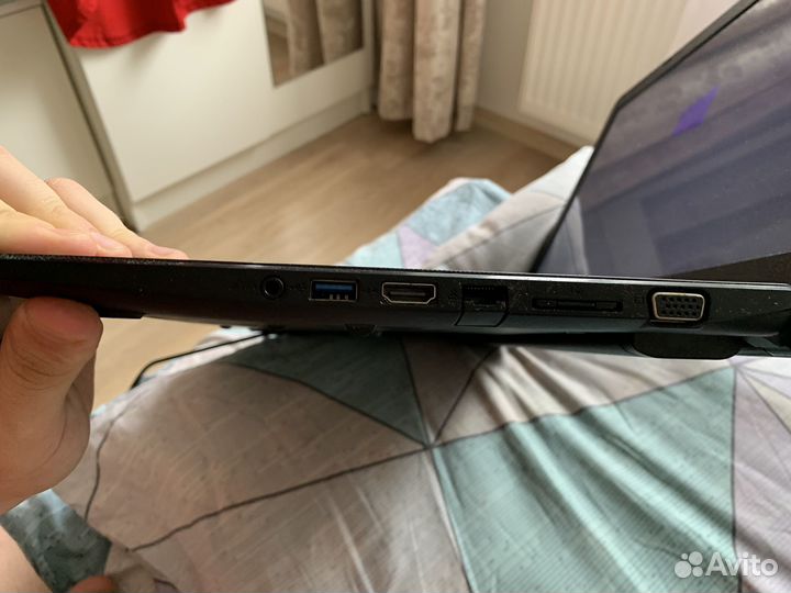 Ноутбук asus