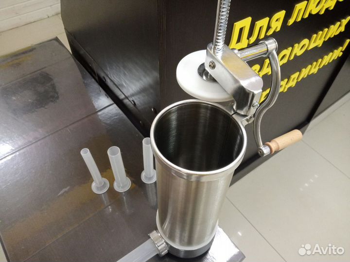 Шприц колбасный на 3 кг вертикальный