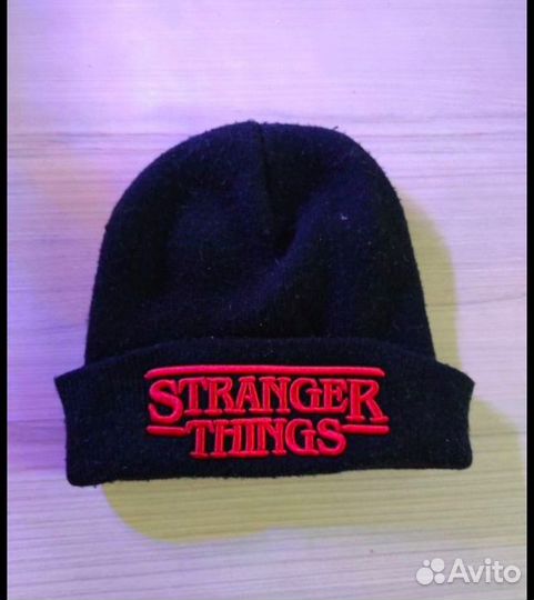 Шапка stranger things