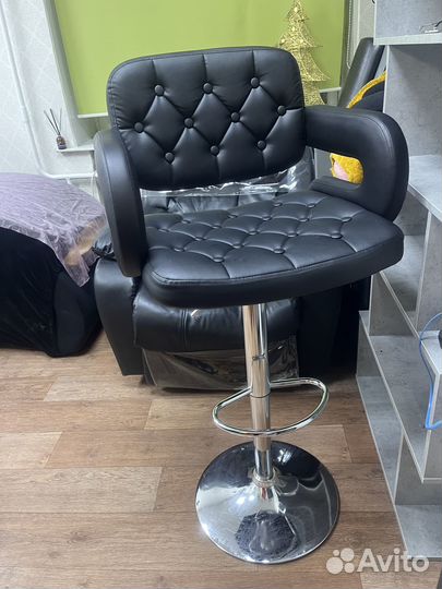 Барный стул