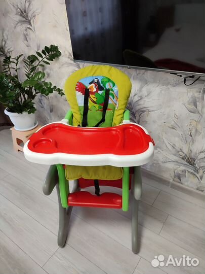 Стульчик для кормления