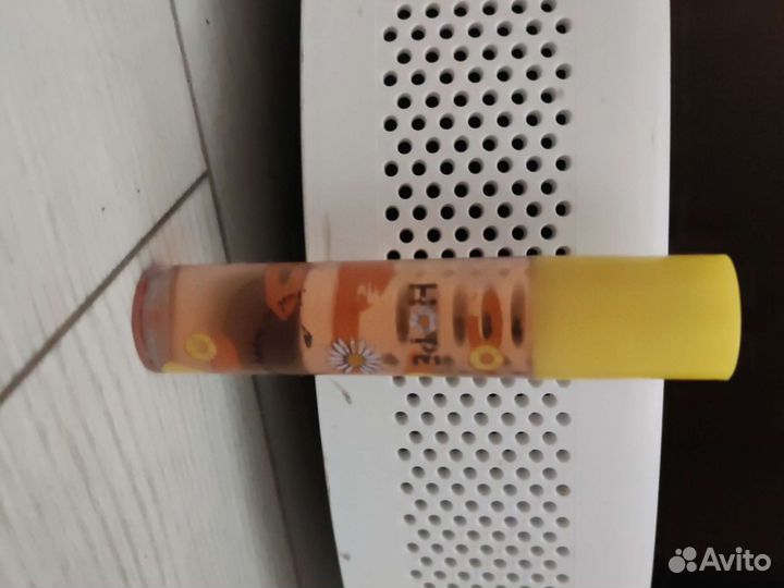 Бальзам для губ от hope обменяю(деньгами нельзя)