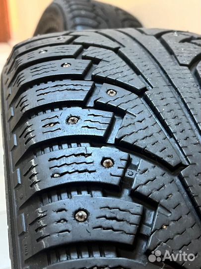 Nokian Tyres Hakkapeliitta 5 255/55 R19