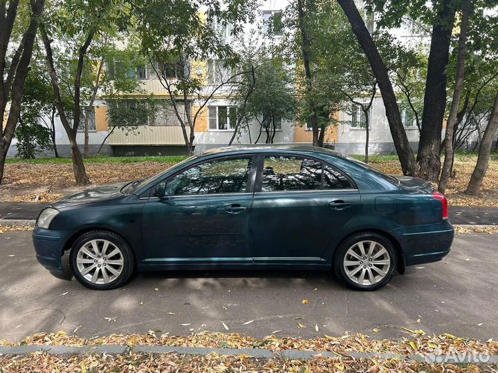 Toyota Avensis 1.8 МТ, 2003, 271 000 км