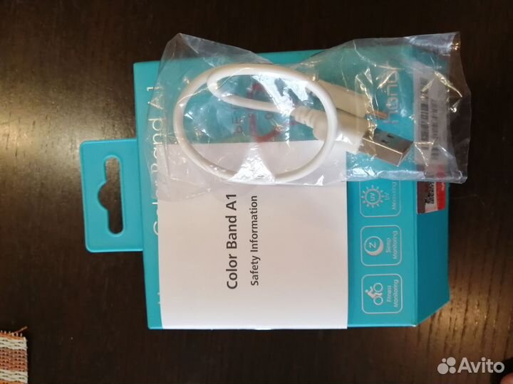 Фитнес браслет Honor band A1
