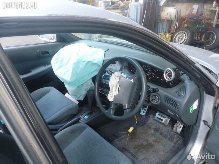 Держатель дворника Toyota Sprinter marino AE100 (Заднее)