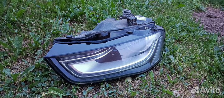 Фара левая Audi a4 b8