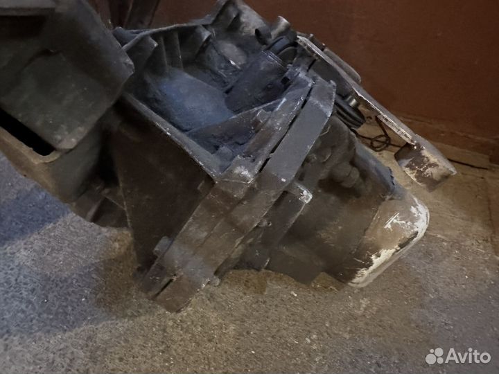 Mitsubishi carisma МКПП
