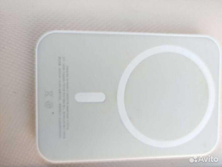 Внешний аккумулятор для iPhone12