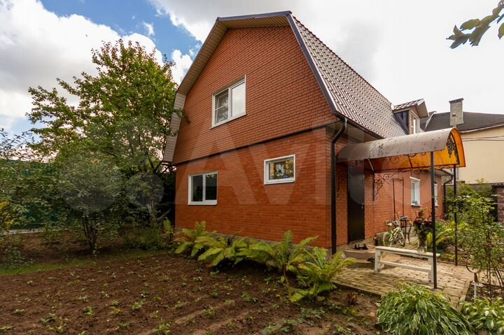 Дом 180 м² на участке 10 сот.