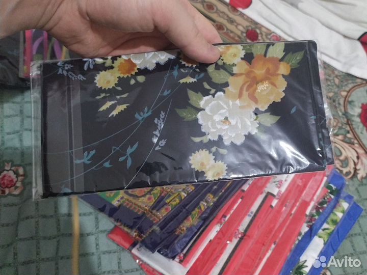 Женские носовые платки