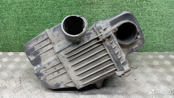 Корпус воздушного фильтра Hyundai Grand Starex