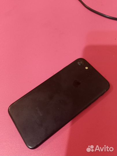 iPhone 7, 32 ГБ