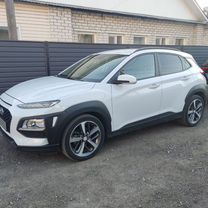 Hyundai Kona 1.6 AMT, 2018, 69 000 км, с пробегом, цена 2 200 000 руб.