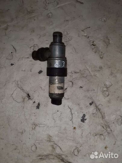 Датчик холостого хода Volkswagen Passat b3