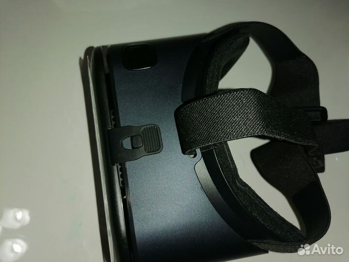 Очки виртуальной реальности для телефона