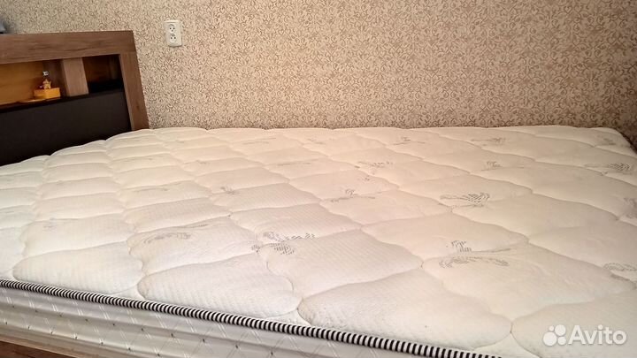 Матрас 140х200 аскона бу