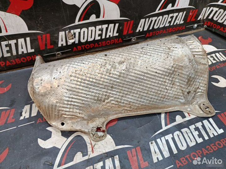 Экран тепловой глушителя Skoda Octavia Tour седан