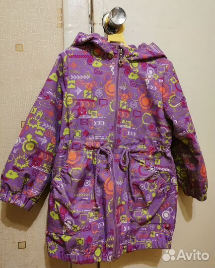Куртка демисезонная (ветровка) для девочки 116 р