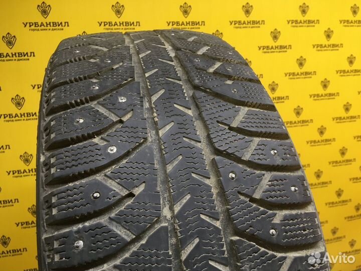 Bridgestone Ice Cruiser 7000 215/50 R17 91T