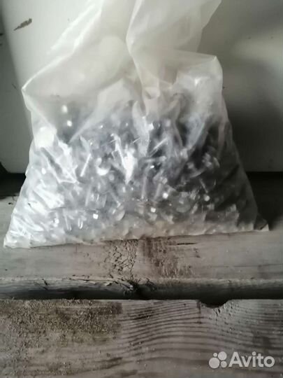 Саморезы кровельные