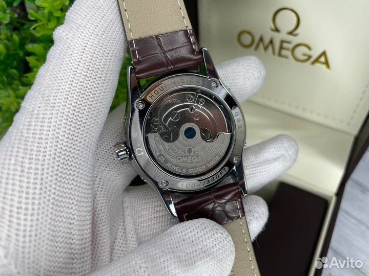 Мужские наручные часы Omega